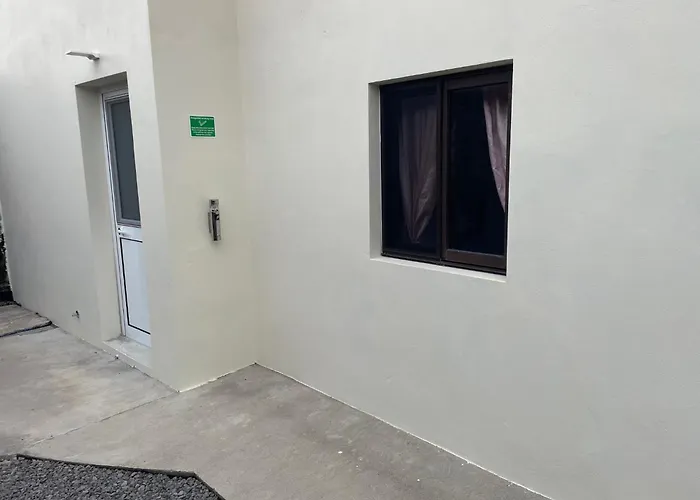 Valverdeapart * マダレナ